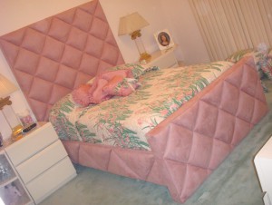 Diamond Shaped Paneled Headboard with Footboard and rails