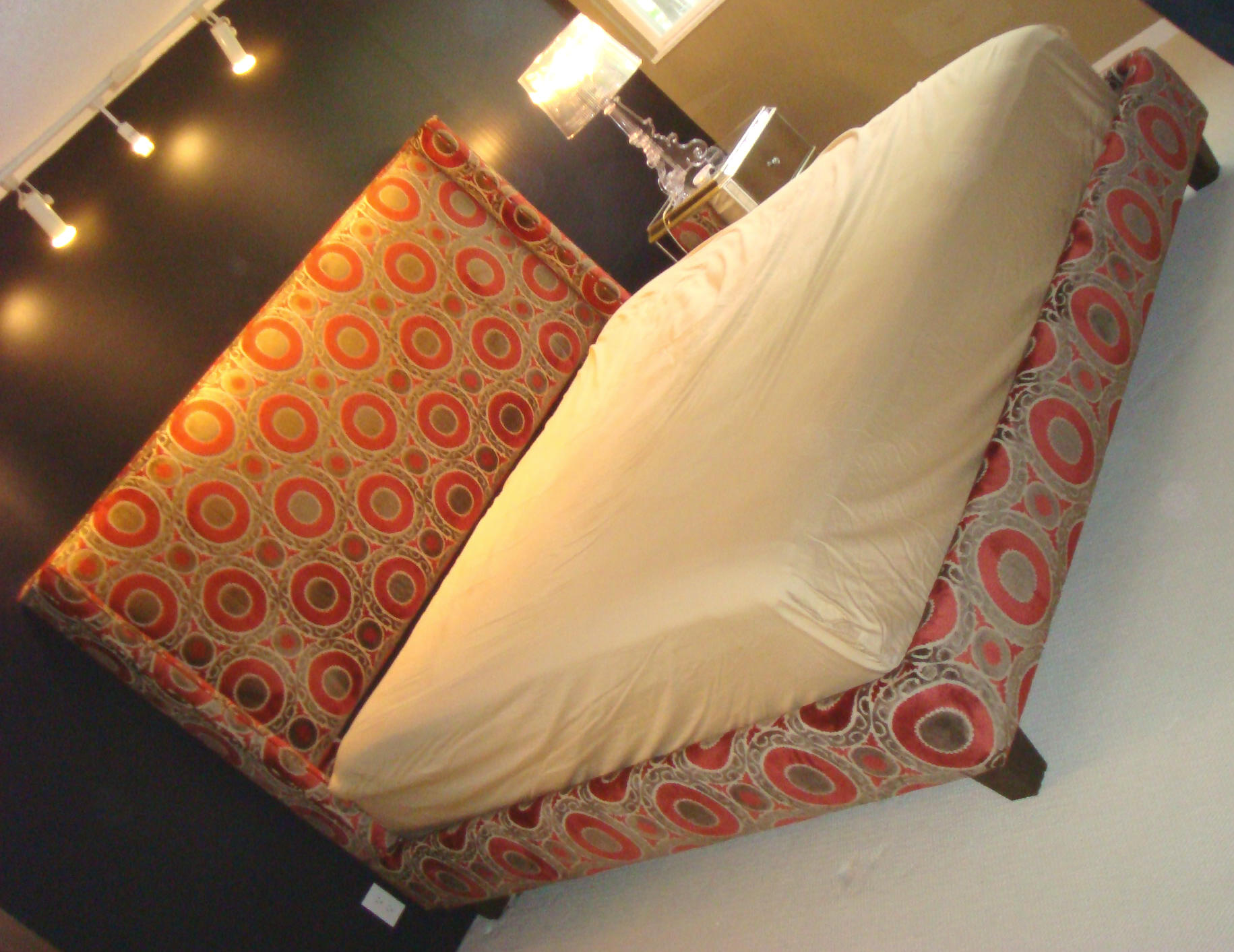 Custom Bed with Wings and Support rails headboard7551